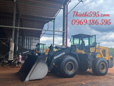 MÁY XÚC LẬT SHANTUI L55B5-HMAX