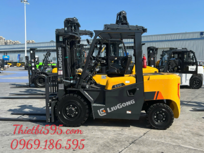 XE NÂNG LIUGONG E50 