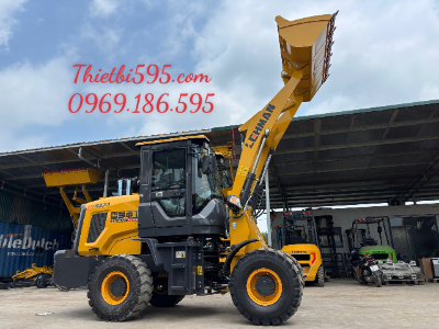 Máy xúc lật ZL932A – Dòng xúc lật mini đa năng cho công trình và nhà xưởng
