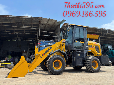 BÀN GIAO MÁY XÚC LẬT LEHMAN LM932 PRO CHO KHÁCH HÀNG BÃI VẬT LIỆU