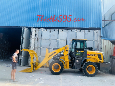 MÁY XÚC LẬT LEHMAN ZL948P GẮP GỖ – GIẢI PHÁP BỐC XẾP GỖ CHUYÊN NGHIỆP