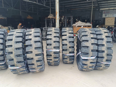 Lốp máy xúc lật 17.5-25, 20.5-25, 23.5-25 gai ngang