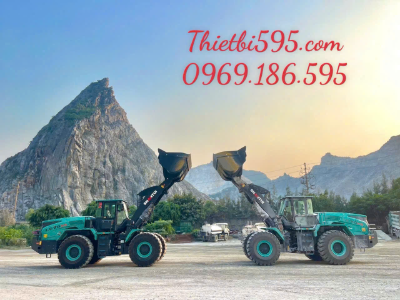 bàn giao 2 máy xúc lật điện shantui