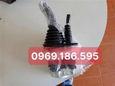 phụ tùng tay chang điều khiển