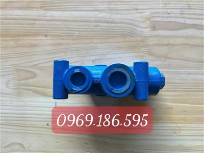 phụ tùng van chia dầu máy xúc lật