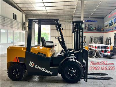 XE NÂNG DẦU LIUGONG 5 TẤN