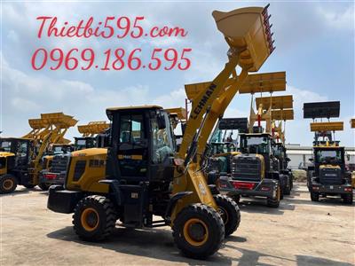 MÁY XÚC LẬT LEHMAN LM932 PRO