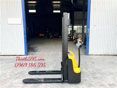 XE NÂNG DẮT TAY STAX - THÁP 3000MM
